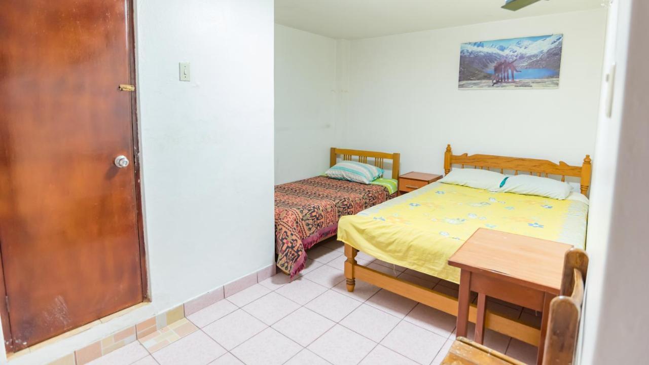 Hostal Nana Ξενοδοχείο Huaraz  Εξωτερικό φωτογραφία